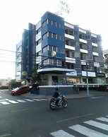 Aparta Hotel Jardines Metropolitanos