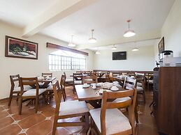 Hotel Colonial Acopinalco Inn