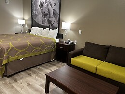 Super 8 by Wyndham Kingwood Houston North