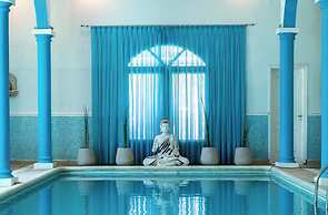 Posada Suiza by Prima Collection