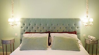 Posada Suiza by Prima Collection