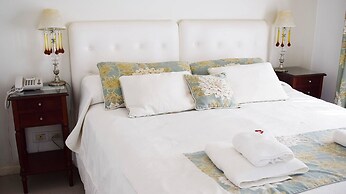 Posada Suiza by Prima Collection