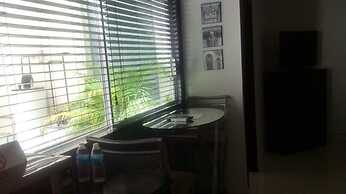 Premier Hotel Suites