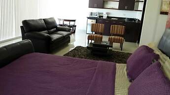 Premier Hotel Suites