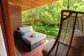 Zendaya Resort Beach Sport & Spa