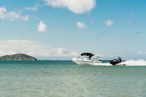 Zendaya Resort Beach Sport & Spa