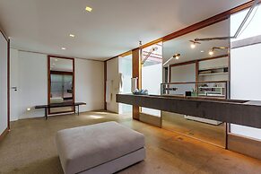 Zendaya Resort Beach Sport & Spa