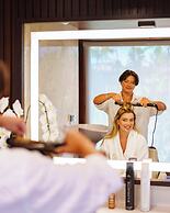 Zendaya Resort Beach Sport & Spa