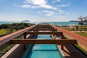 Zendaya Resort Beach Sport & Spa