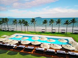 Zendaya Resort Beach Sport & Spa