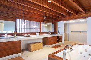 Zendaya Resort Beach Sport & Spa