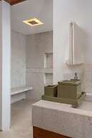 Zendaya Resort Beach Sport & Spa