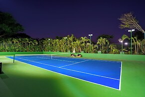 Zendaya Resort Beach Sport & Spa