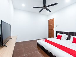 OYO 44011 Weng Bee Guest House