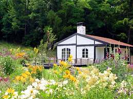 LA VISTA Furano Hills Hot Springs