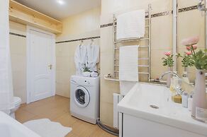 GM Apartment Spiridonovka