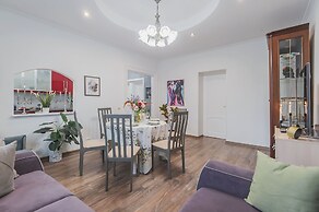 GM Apartment Spiridonovka