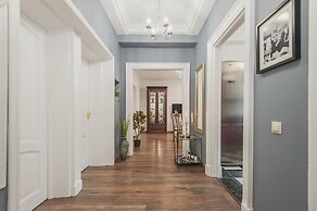 GM Apartment Spiridonovka