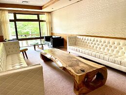 Lake Side Nikko Hotel