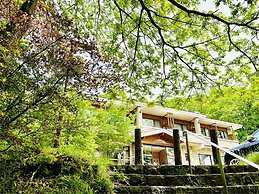 Lake Side Nikko Hotel