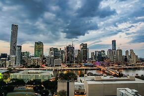 Hostrelax Residences on Hope