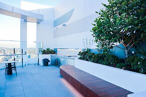 Hostrelax Residences on Hope