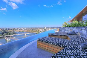 Hostrelax Residences on South Bank