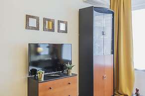 GM Apartment Staropimenovskiy 16