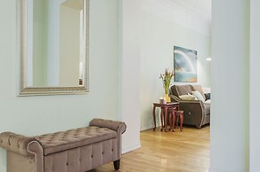 GM Apartment Staropimenovskiy 16