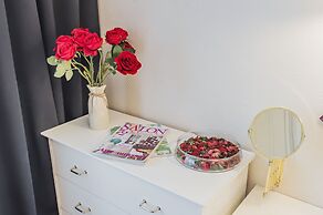 GM Apartment Staropimenovskiy 16