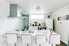 Shirakabanoyado-Season