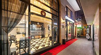 Hanoi Paradise Center Hotel & Spa