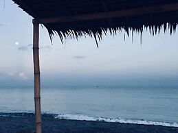 Camp Rofelio Surfing Beach Resort