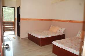 Camp Rofelio Surfing Beach Resort