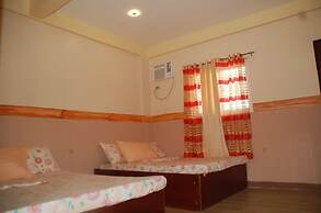 Camp Rofelio Surfing Beach Resort