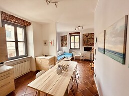 Aparthotel Arona