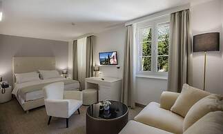 Aminess Younique Bellevue Hotel