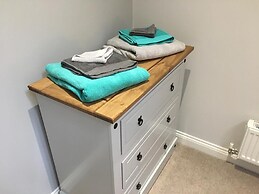 Pretty Properties Chaldron Court