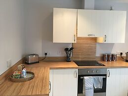 Pretty Properties Chaldron Court