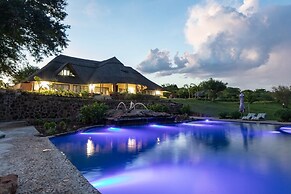 Masaumbezi River Lodge