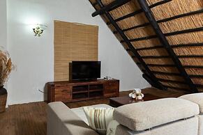 Masaumbezi River Lodge