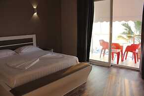 Palmanova Beach Mardok