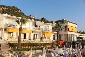 Palmanova Beach Mardok