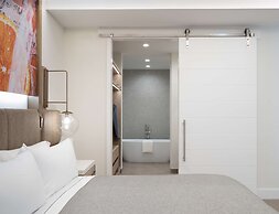 Canopy by Hilton West Palm Beach Downtown