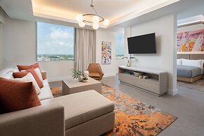 Canopy by Hilton West Palm Beach Downtown
