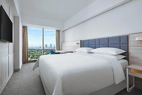 Four Points by Sheraton Surabaya, Pakuwon Indah