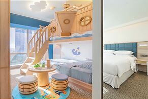 Four Points by Sheraton Surabaya, Pakuwon Indah