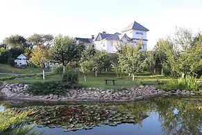 Maison Blanche Ecohouse Mytnitsa