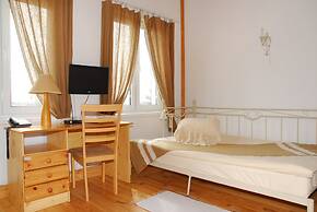 Maison Blanche Ecohouse Mytnitsa