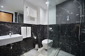 Suites Hotel Le Yacht